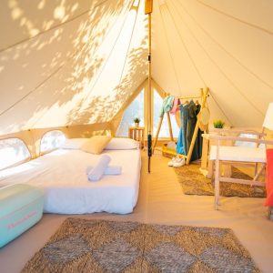 Orgullín en Tienda Glamping «Bell» 2 personas. Viernes y Sabado